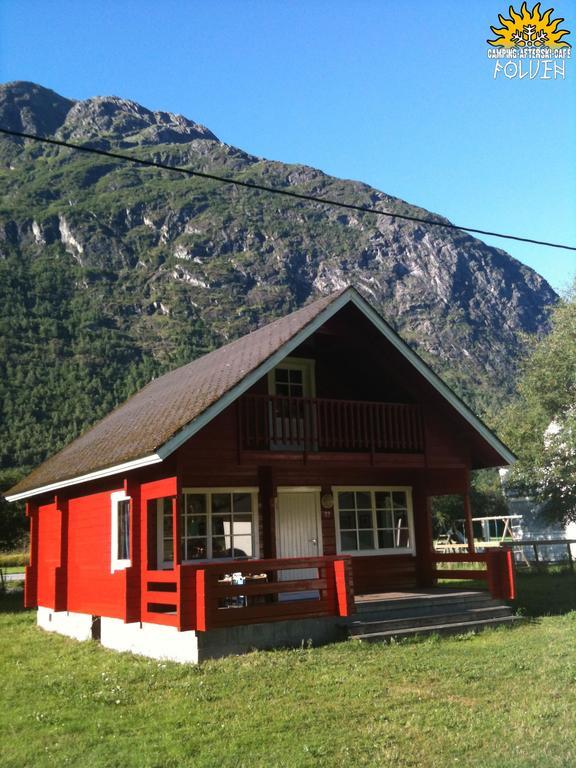 Folven Adventure Camp Hotel Хйеле Стая снимка