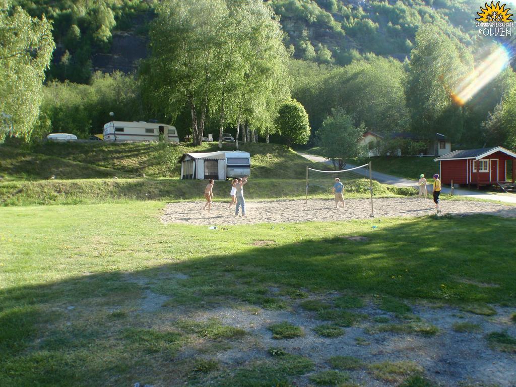 Folven Adventure Camp Hotel Хйеле Екстериор снимка