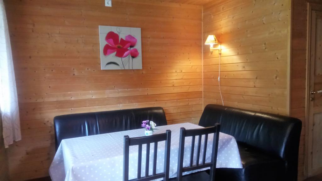 Folven Adventure Camp Hotel Хйеле Екстериор снимка
